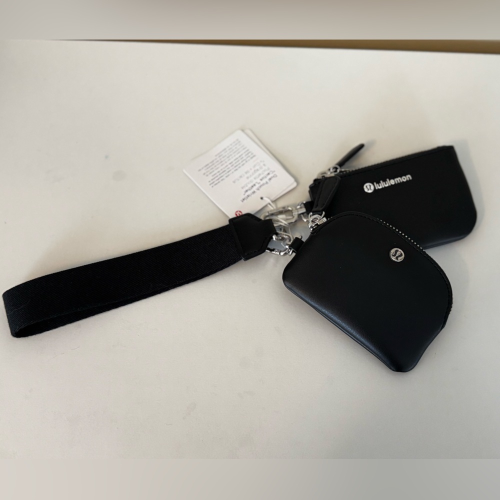 Lululemon dual pouch wristlet cactus “leather”